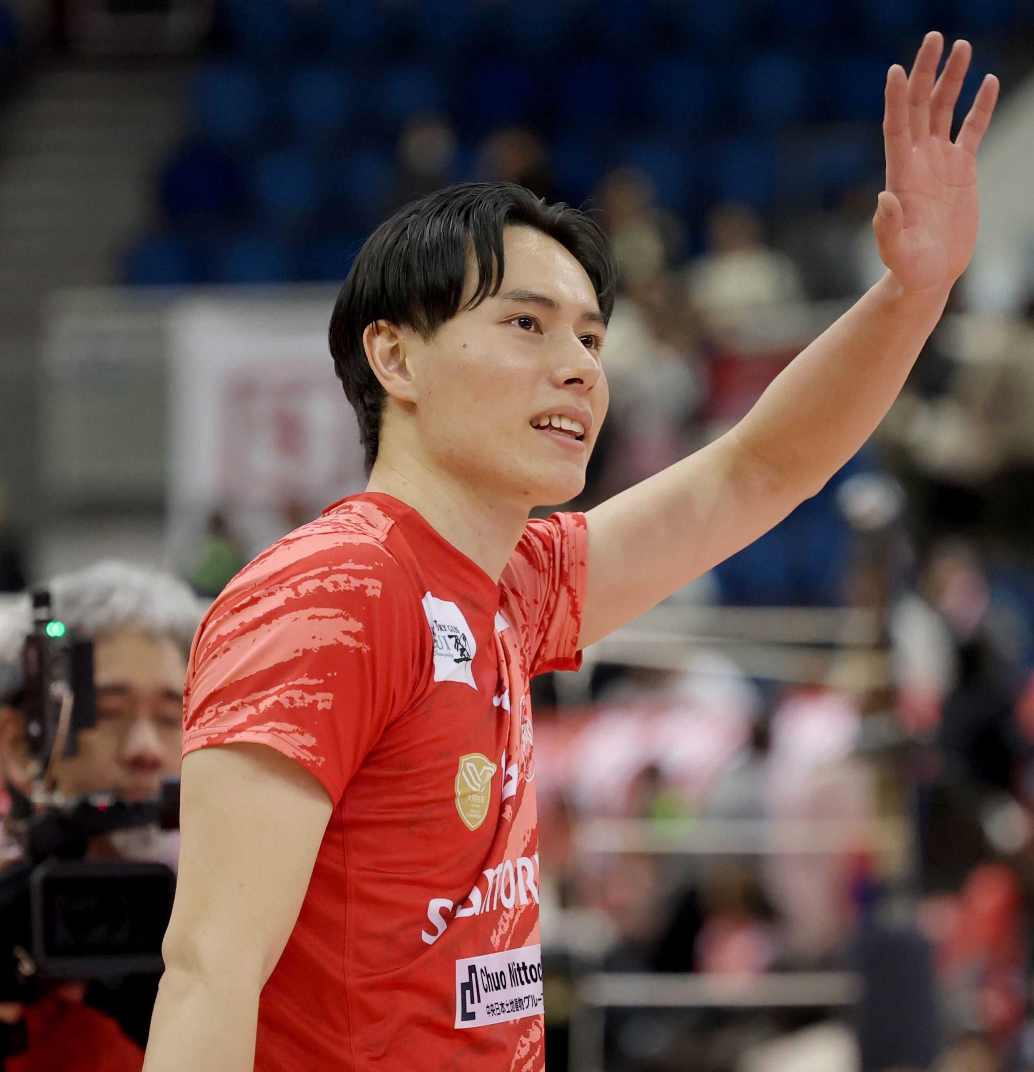 高橋藍が今季限りでサントリー退団 男子バレーのエースが新天地へ