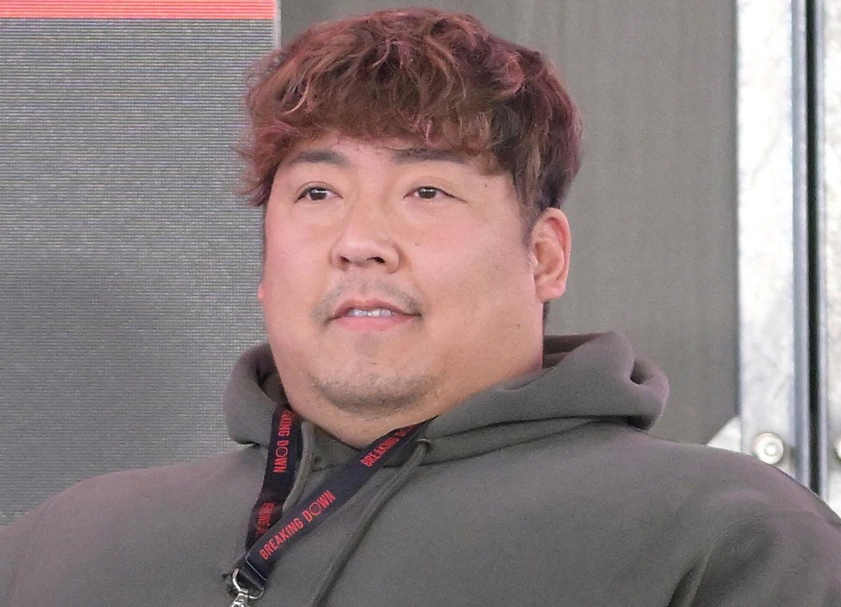 ノッコン寺田が嘆き「収益化外されました」美人妻と報告　月３０万円収益消え「だいぶ痛い」８人大家族で月１００万超の生活費明かす　ネット賛否「ちゃんと働きなよ」（デイリースポーツ） - Yahoo!ニュース
