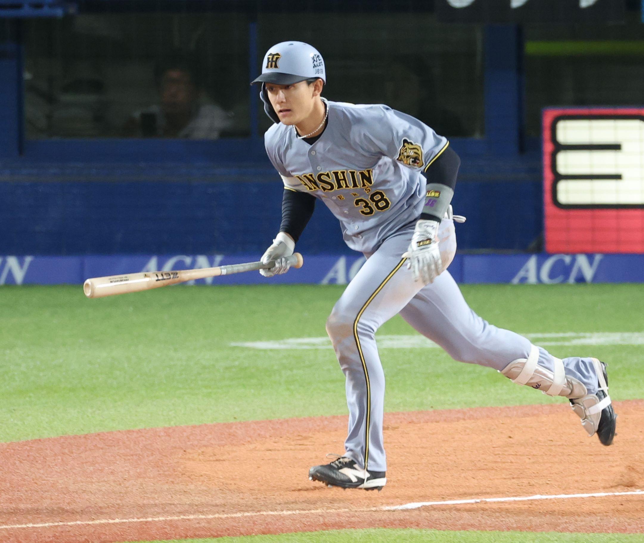 阪神・小幡 プロ初4安打 1打点3得点と躍動 定位置奪取へ