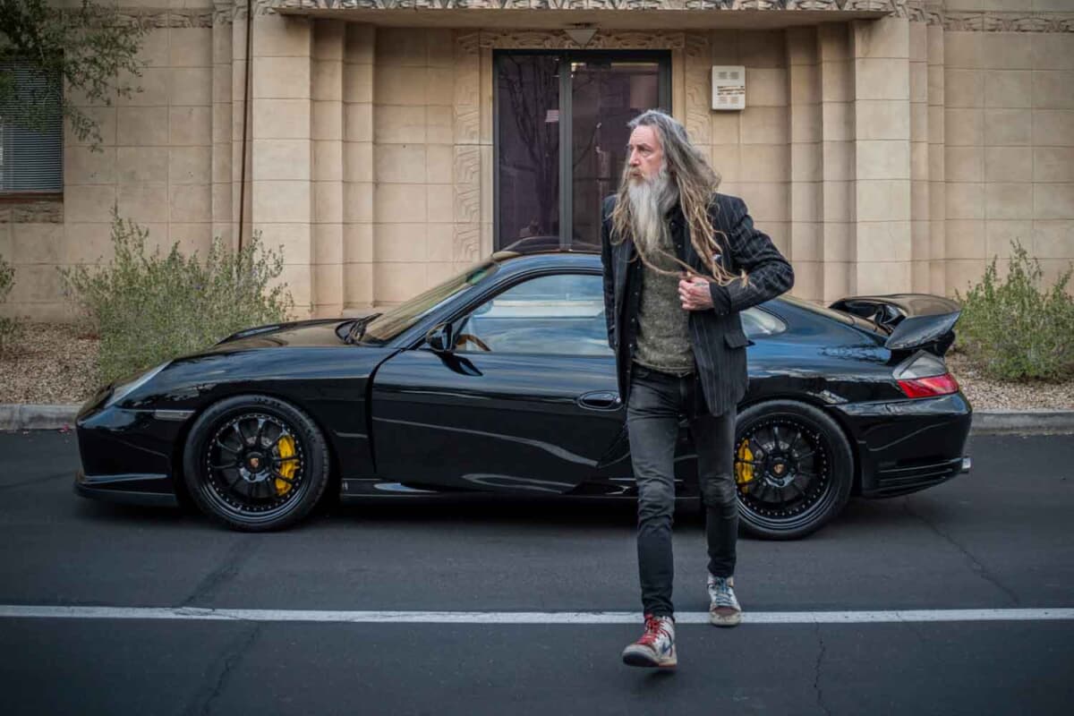 走行15万km超えたポルシェが約2361万円!? 「カリスマ」マグナス 