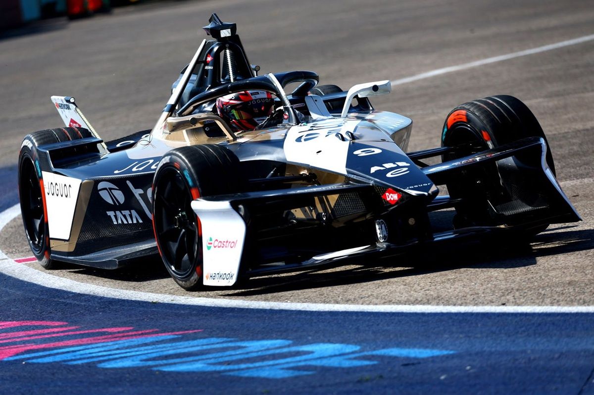 まさにマネジメントレース！ 予選17番手エバンスが大逆転優勝。2位日産