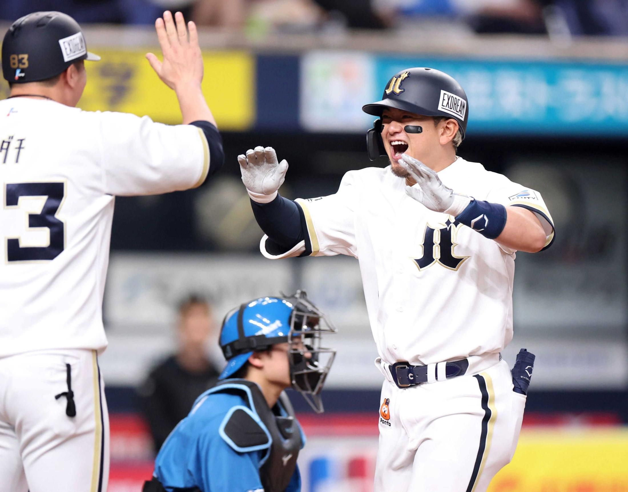 森友哉2発でオリックス堅首＆貯金10 自身3年ぶりの1試合2本塁打