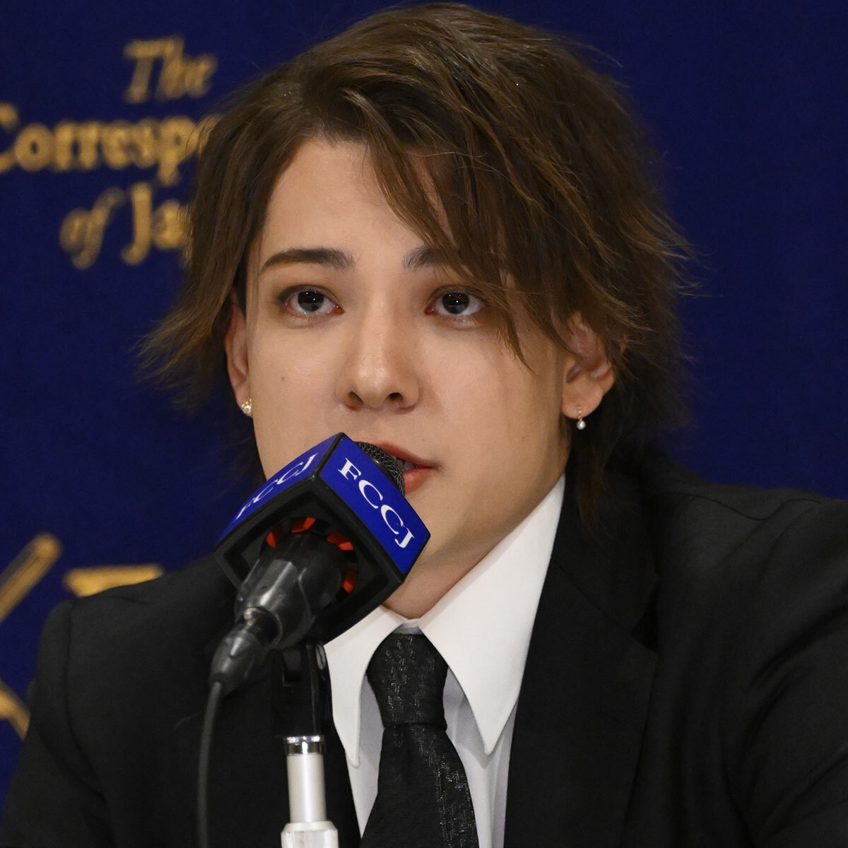 カウアン・オカモト ホスト転身の“売り出し文句”に拒否感の声…背景に
