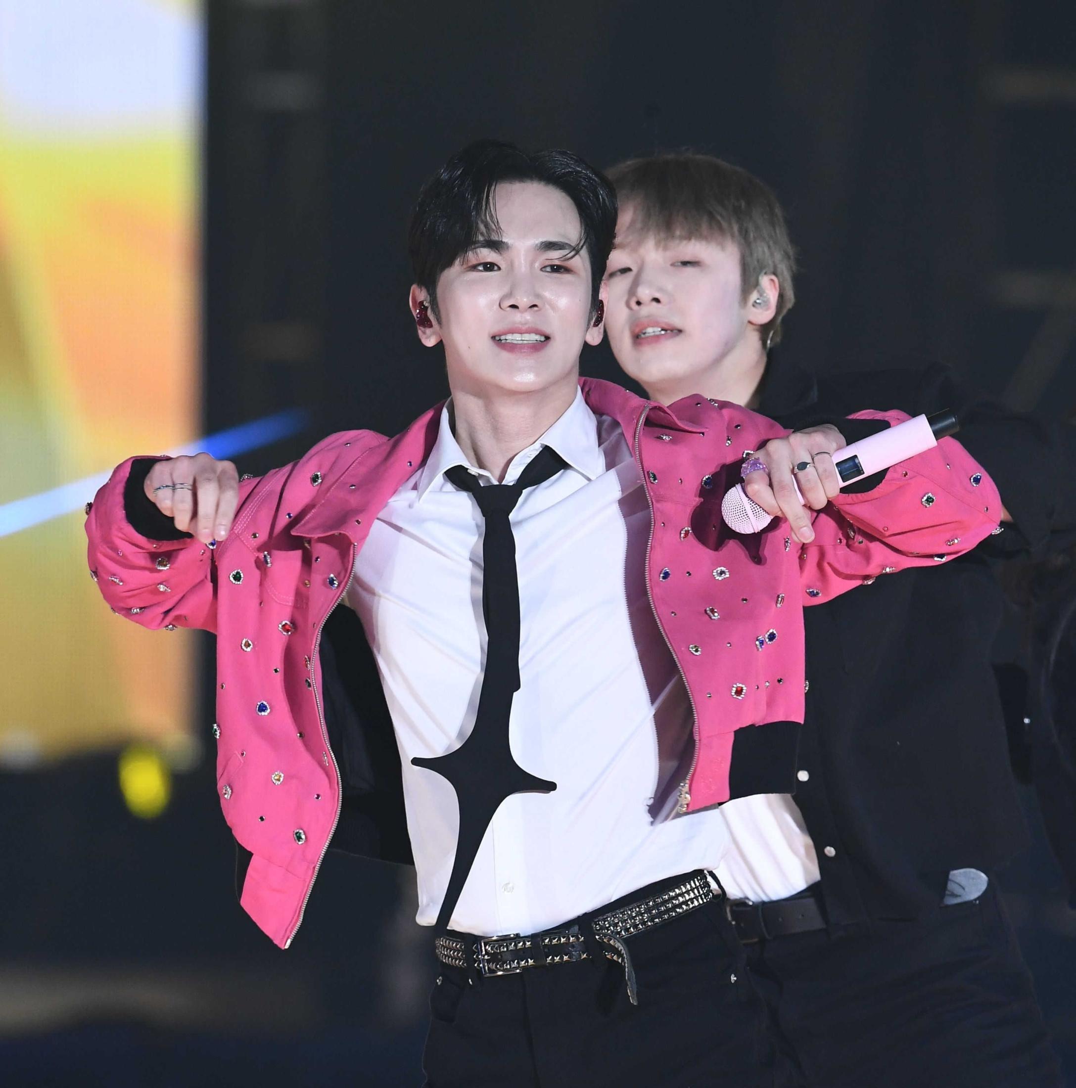 SHINee 新譜のティザーにキーが登場 活動自粛から約6カ月ぶりに