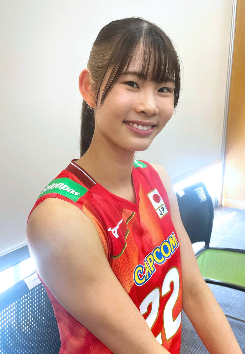 バレー女子】北窓絢音 「ひと癖与えたい」金髪インナーカラーで気合