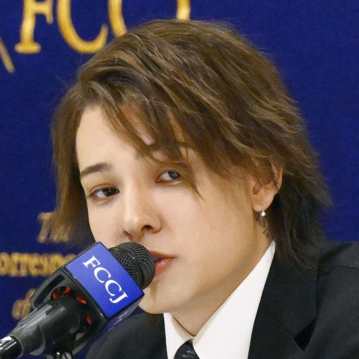 カウアン・オカモト、ホストデビューも苦情DM810件、“元ジャニーズJr