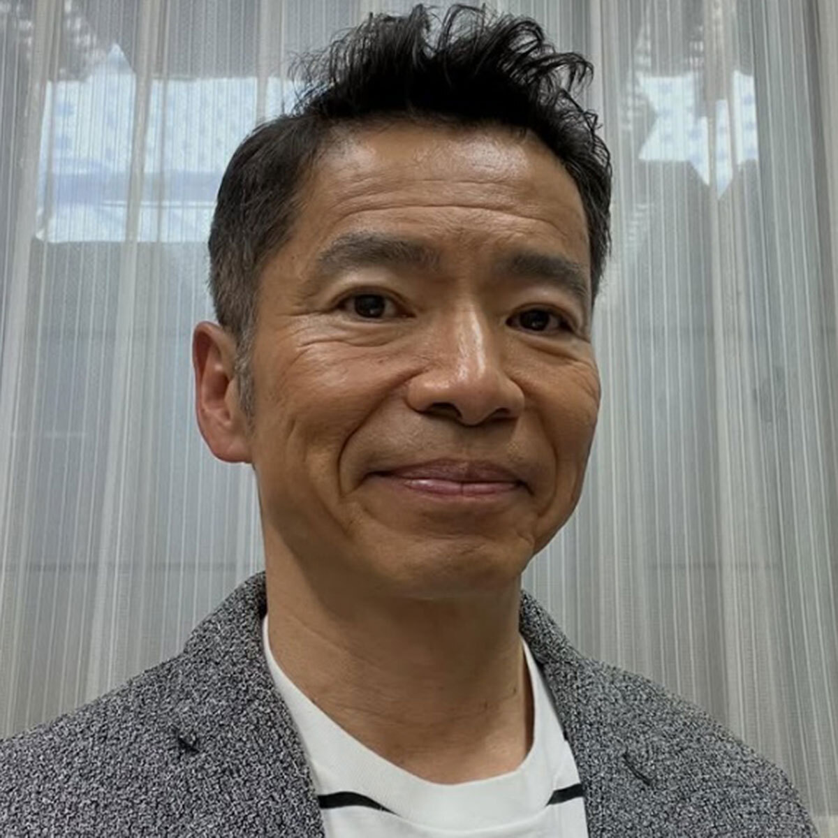 超驚き呆れました」59歳ベテランお笑い芸人 ミスしたコンビニ店員の