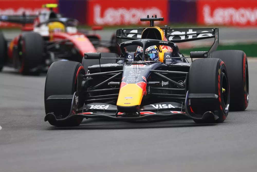 フェルスタッペン、ハミルトンと激闘の末2位逃すも満足「ここで今季初