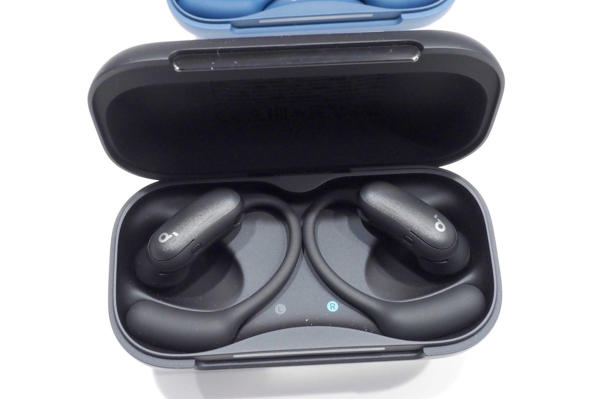 Anker、オープンイヤーにもインナーイヤーにもなる完全ワイヤレス