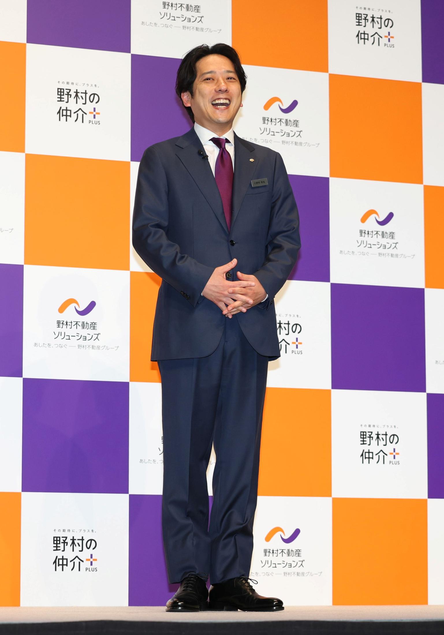 二宮和也、今後は「芸能界の仲介業者」が目標 参考はムロツヨシ「一番