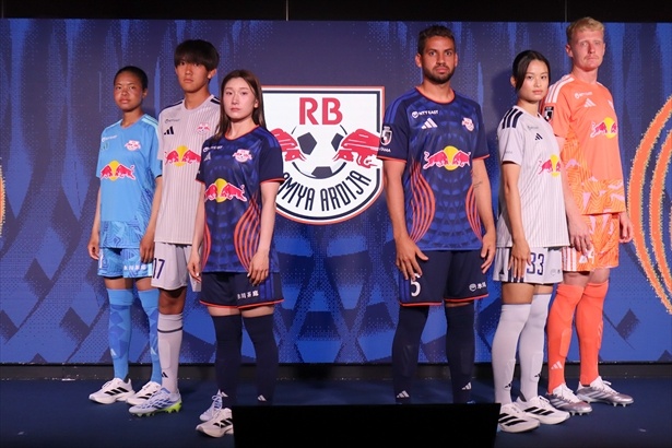大宮アルディージャ　選手実着用ユニホーム RB大宮アルディージャの新ユニフォームはアディダス製！ガブリエウ