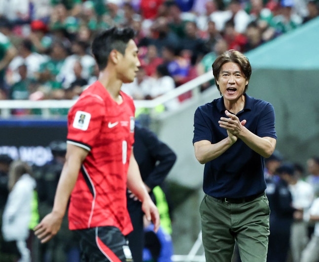 北中米W杯＞チェコ戦を逆転勝利に導いた韓国代表の洪監督「ハーフ