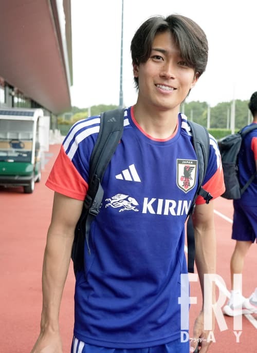 【昨シーズンモデル】中村敬斗 プレイヤーズベアサッカー日本代表 日本代表応援特集】中村敬斗 ″イケメンすぎるキーマン″の想い「W杯の