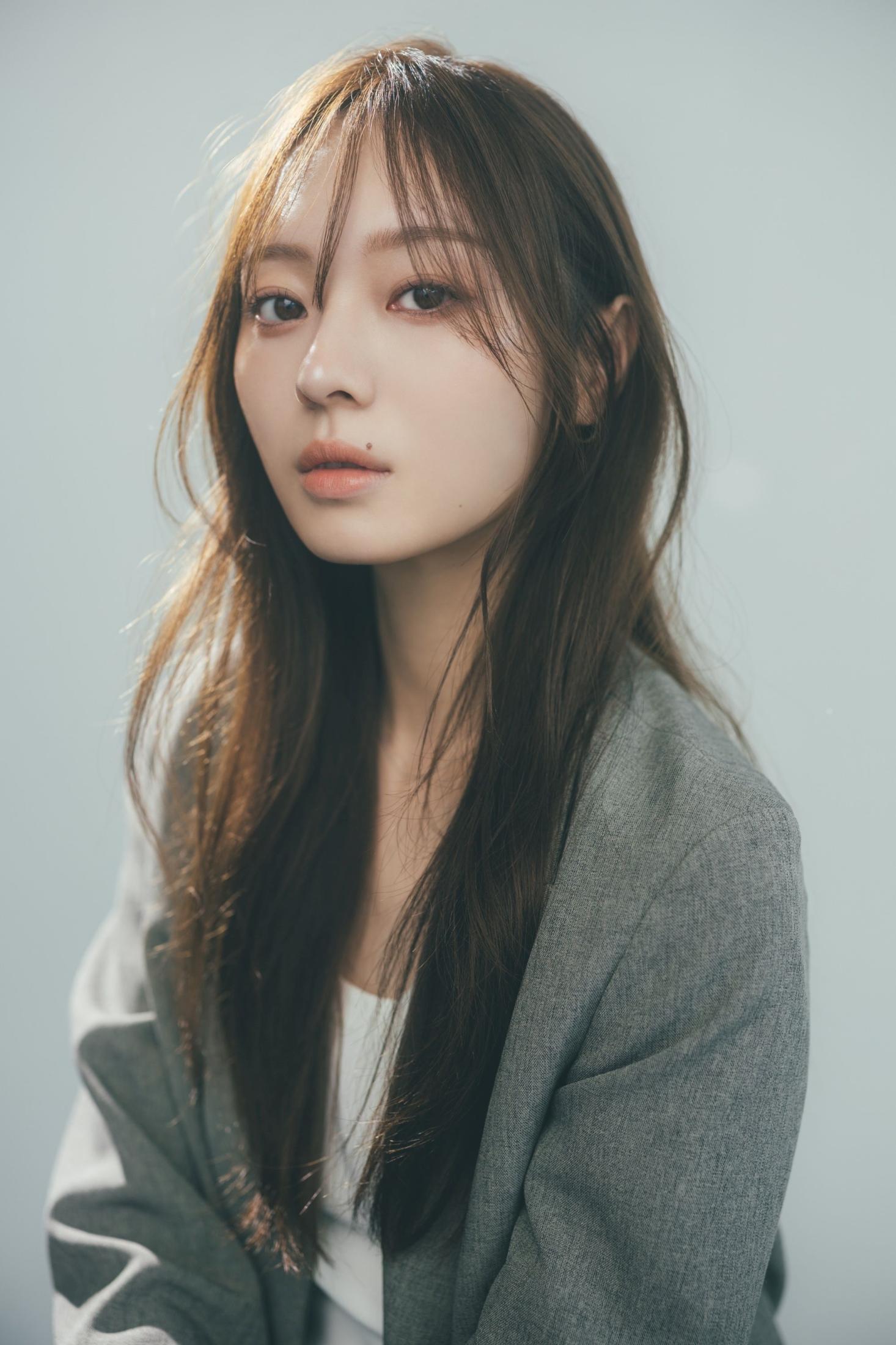 元乃木坂46梅澤美波、オフィシャルWEBサイト・公式Xアカウント