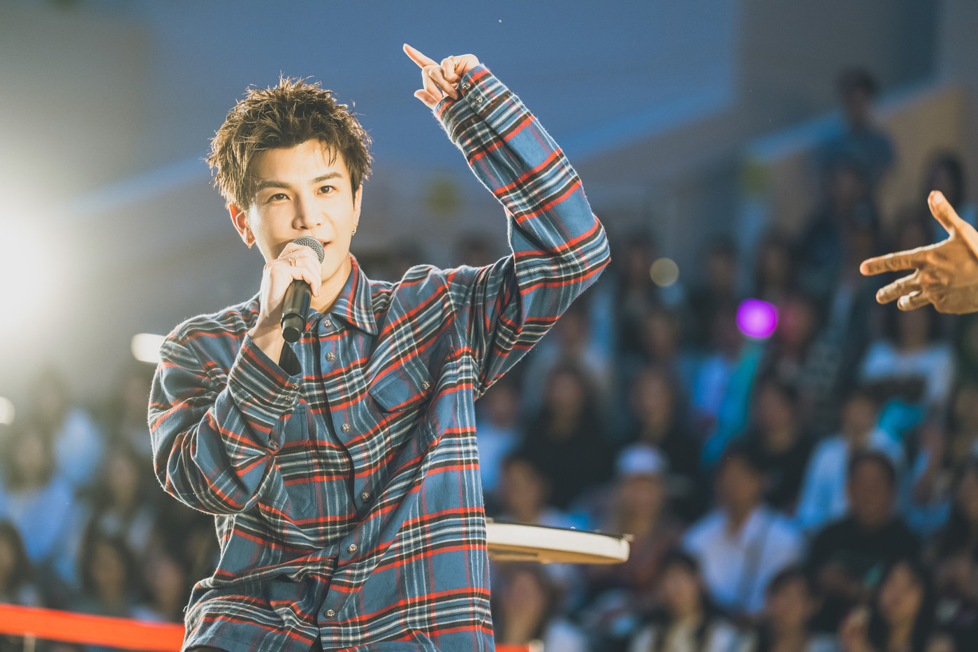 三代目JSB 15THSTADIUMLIVE 岩田剛典 縁日ドロップハンマー1等 レポート】岩田剛典、三代目JSB 15周年YEARへの想いとグループ9度目と