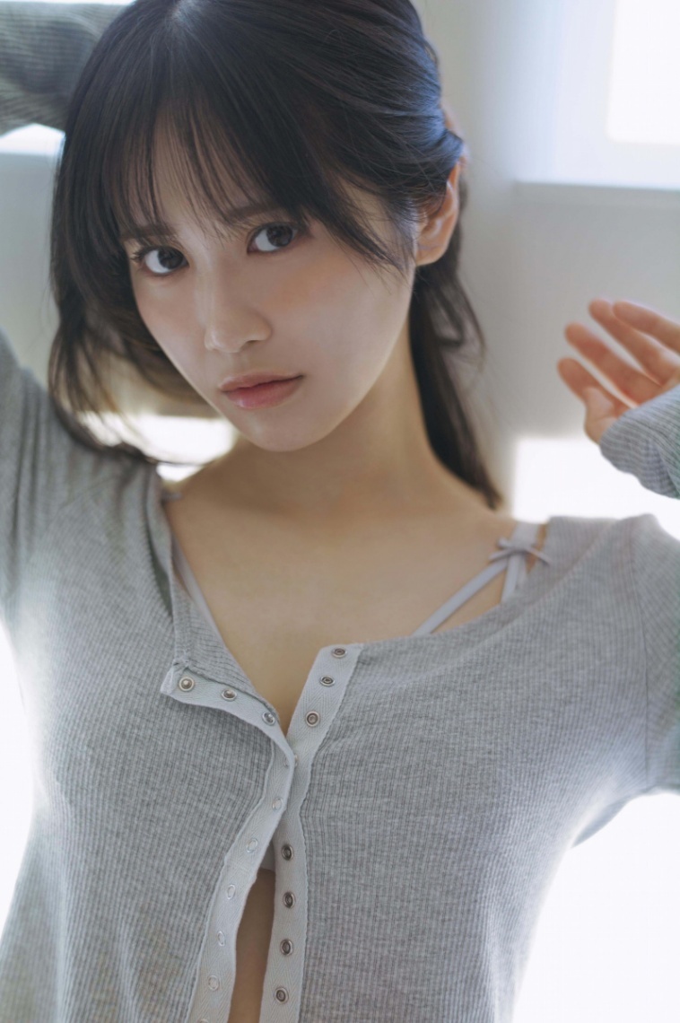 STU48中村舞＞2冊目の写真集 ロングヘアをばっさりカット 浴衣から美