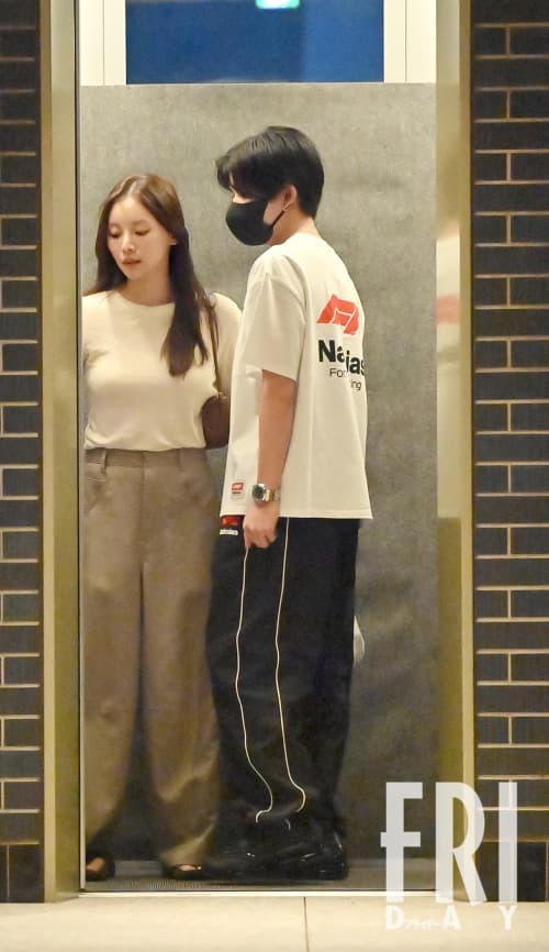 長尾謙杜彼女の当時の様子・関連報道写真