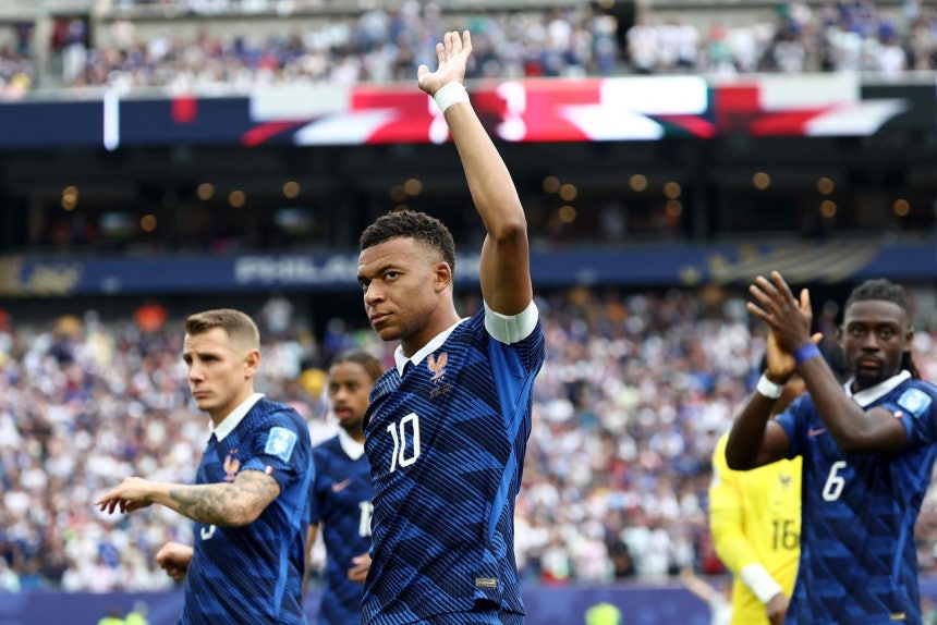 北中米W杯＞「サッカーの神」を追うムバッペ…メッシの2得点後に自身も2