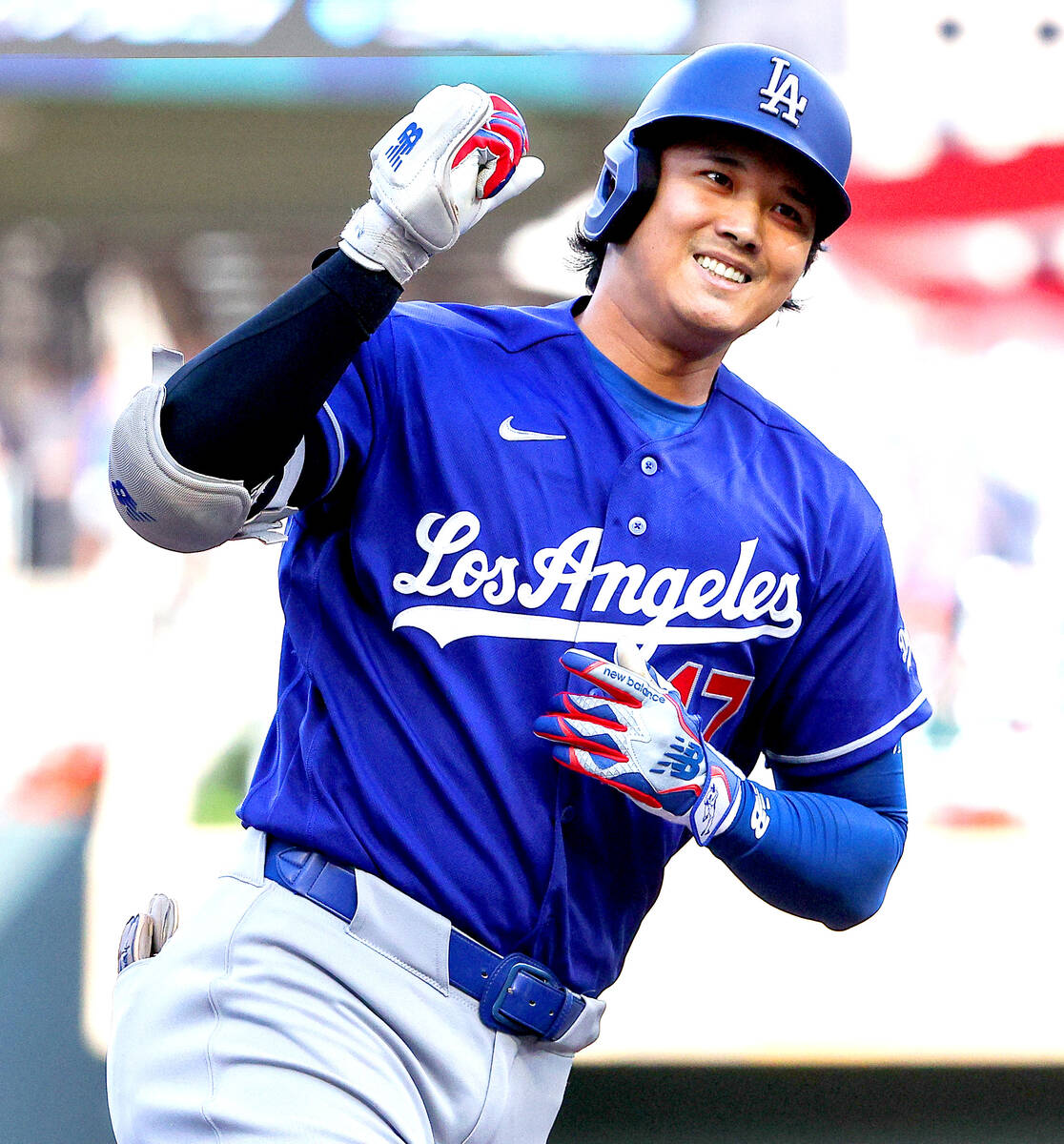 大谷翔平、2児のパパで初登板はリアル二刀流 ツインズ戦「1番・投手