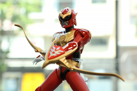 セイザータリアス アクションフィギュア」製品サンプルが東京