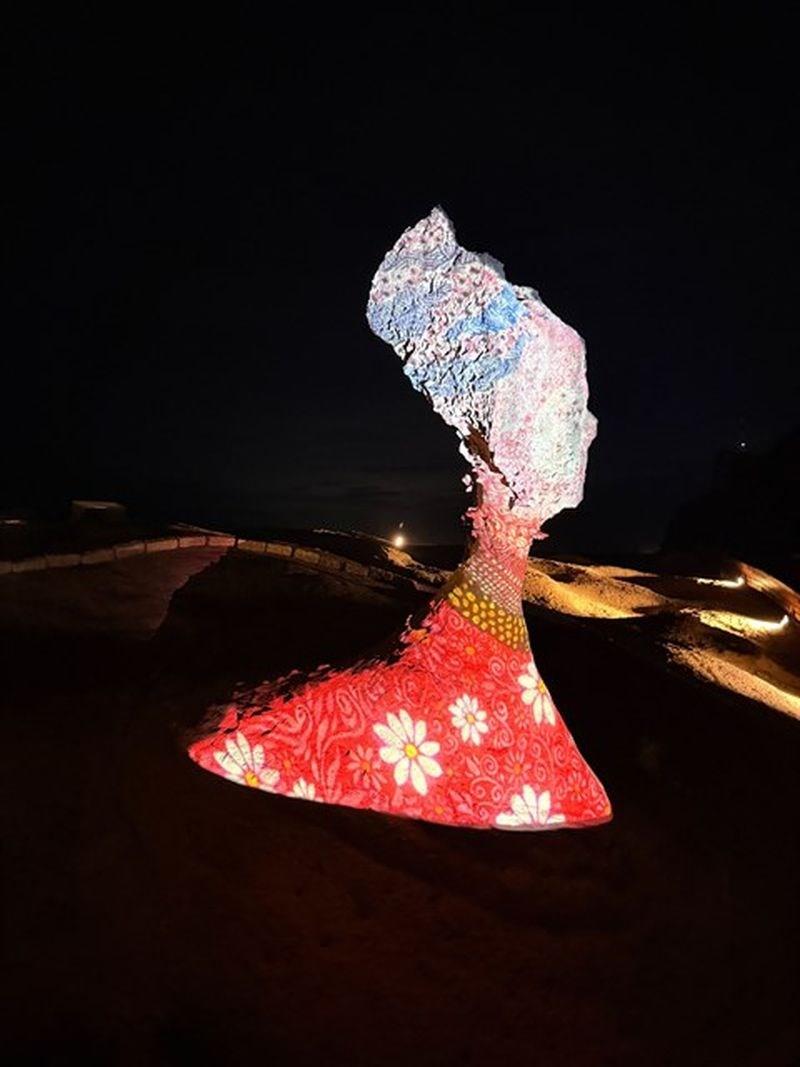 野柳ジオパークでライトアップ始まる 期間限定 前夜祭に日本からの250