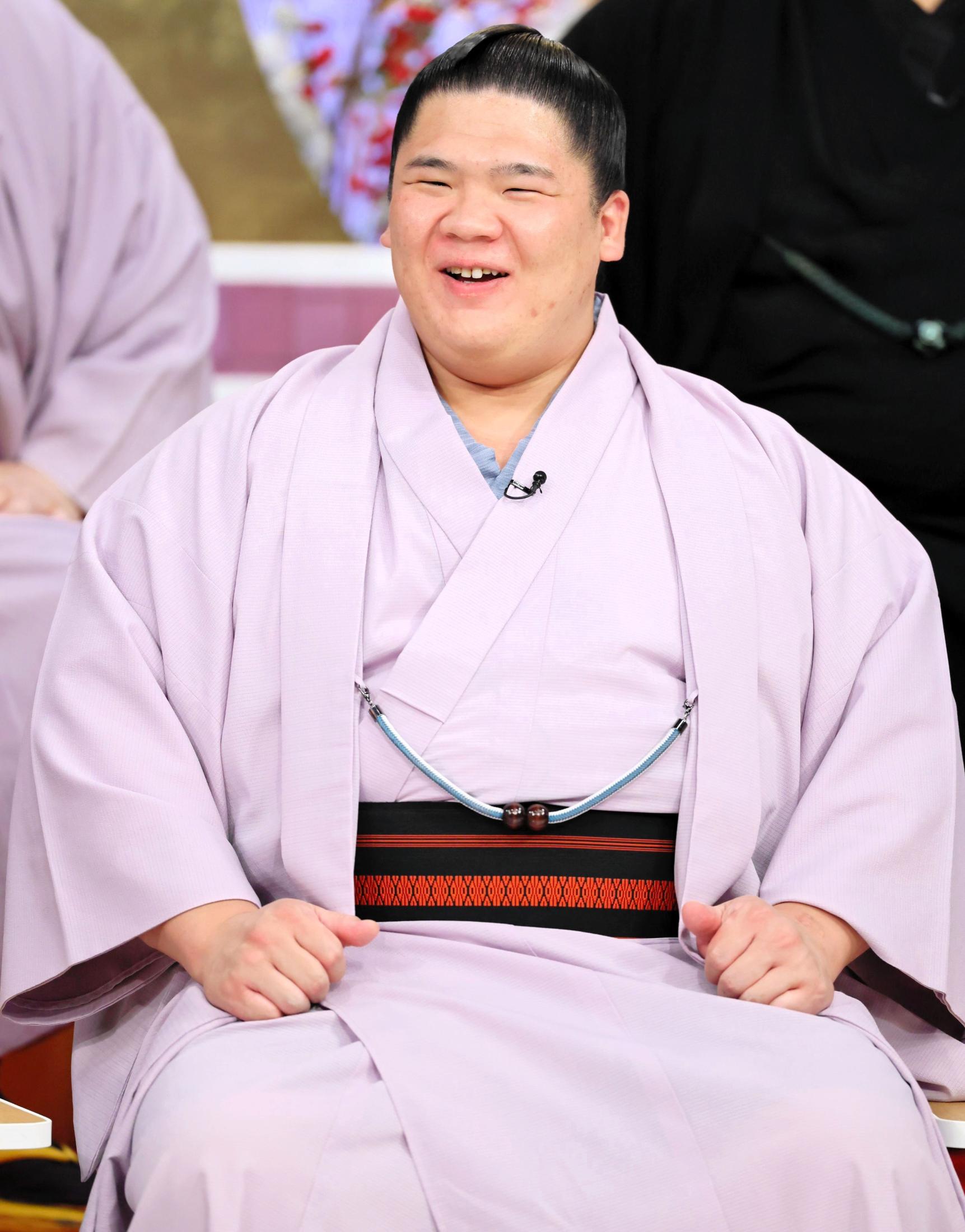 宇良が意外なエピソード披露 懐かし駄菓子を自作していた「エネルギー
