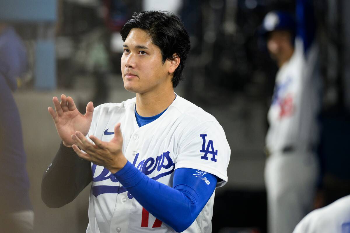 大谷翔平、32歳初打席は見逃し三振 誕生日に右上腕二頭筋の張りから