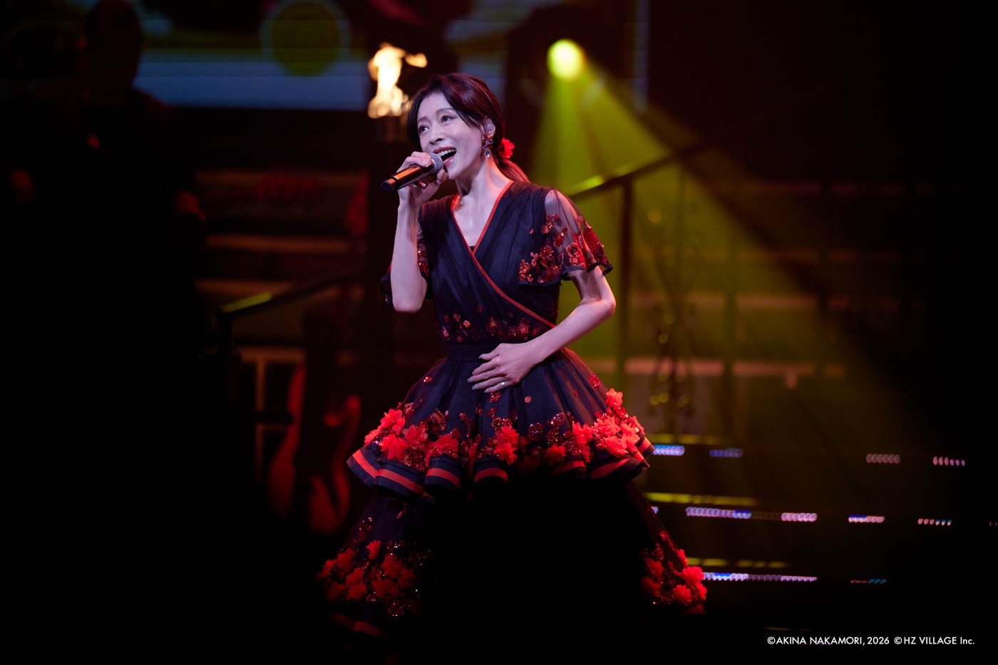 ライブレポート】中森明菜、バースデー公演を開催！「デビューしてから