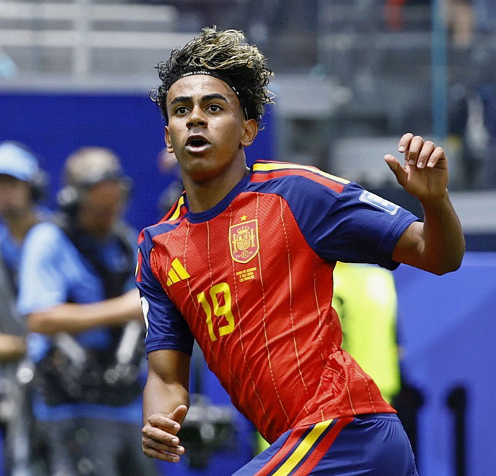 19歳になったスペイン代表ヤマル、フランス代表との大一番へ