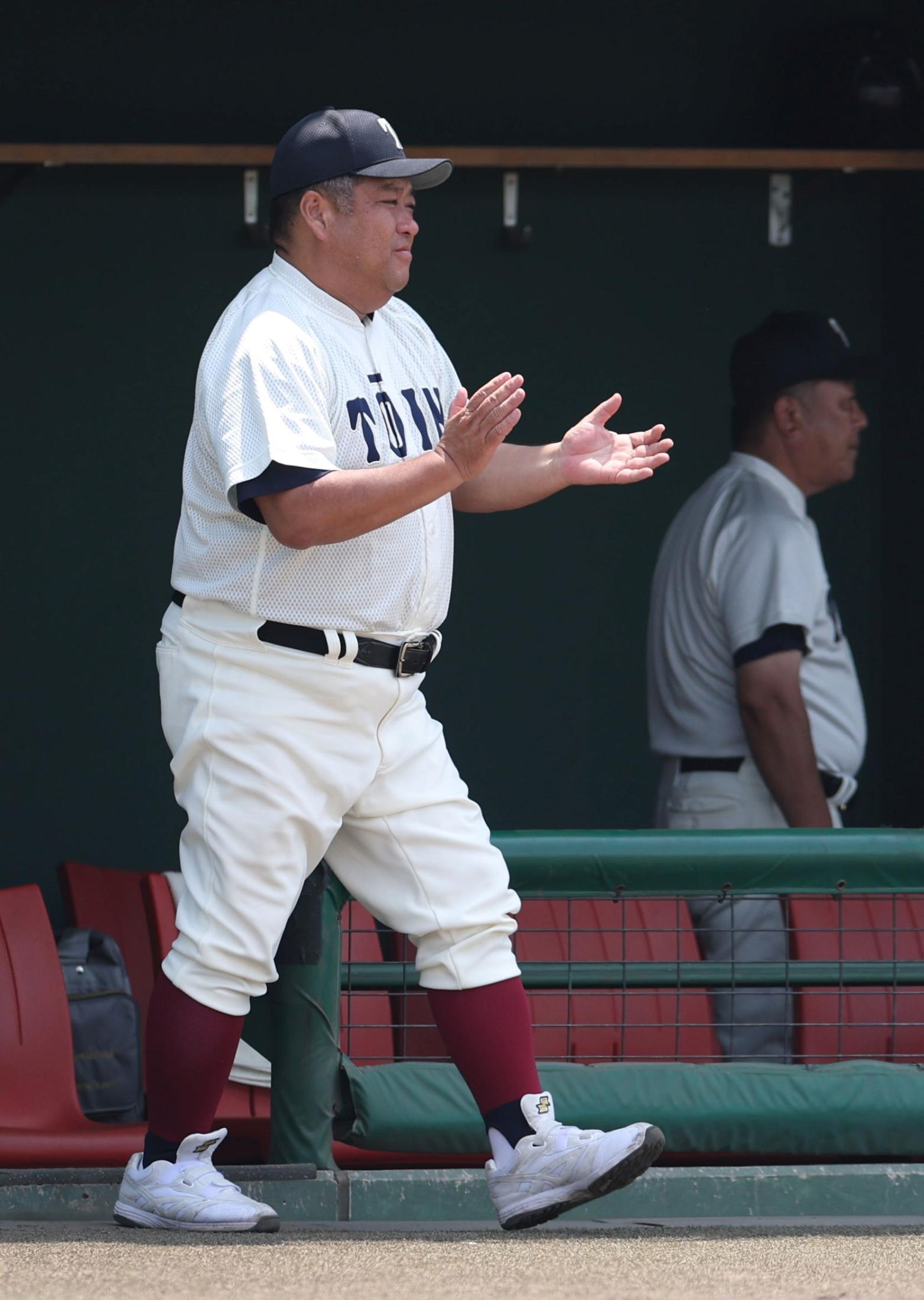 大阪桐蔭が延長タイブレークへ 大阪立命館と激闘 七回に執念の同点劇
