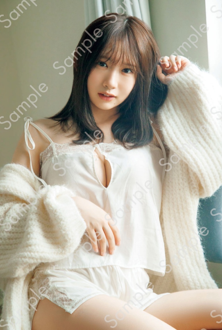日向坂46 藤嶌 果歩 直筆 ポストカード 日向坂46藤嶌果歩＞ふわふわニットを身にまとい 初写真集のポスト