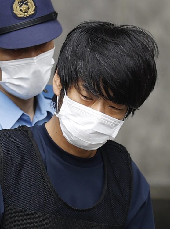 《解散命令確定の旧統一教会》解雇された700人が新団体で再雇用…鈴木エイト氏が語った「山上徹也事件の再認識」の重要性（NEWSポストセブン） - Yahoo!ニュース
