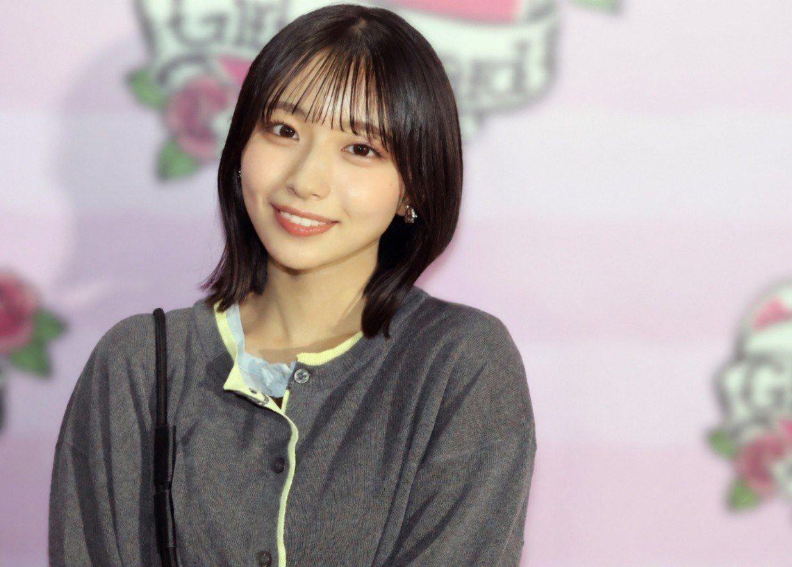 大野愛実＞日向坂46の“逸材” 「超絶カワイイまなみん」「最高の笑顔