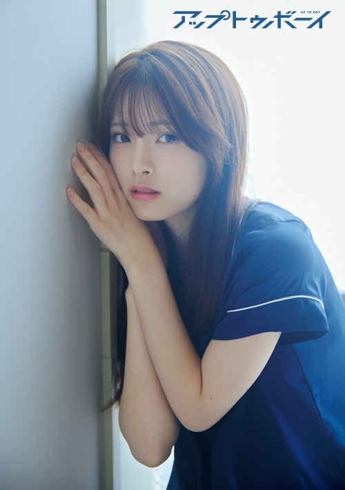 乃木坂46森平麗心＞17歳美少女 人生初ソログラビアから1年 少しオトナ