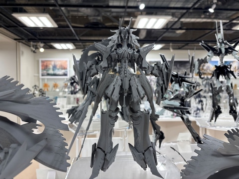 ファイブスター物語」よりVSMS最新作「ツァラトウストラ・アプター