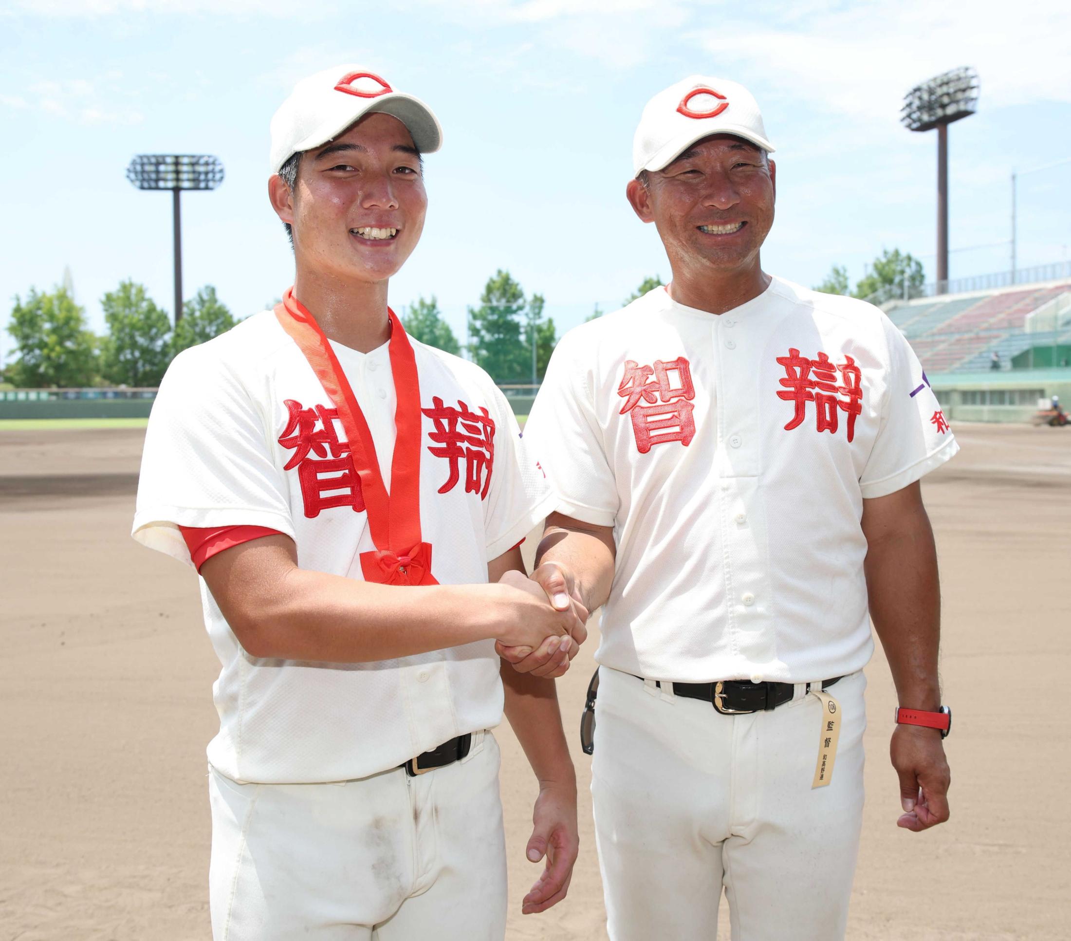 智弁和歌山 4番、キャッチャー・山田が4安打大暴れ 元阪神・中谷監督