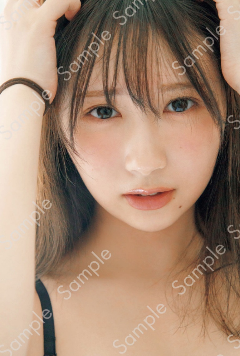 日向坂46藤嶌果歩＞どこか切なげ 普段は見られない 初写真集のポスト