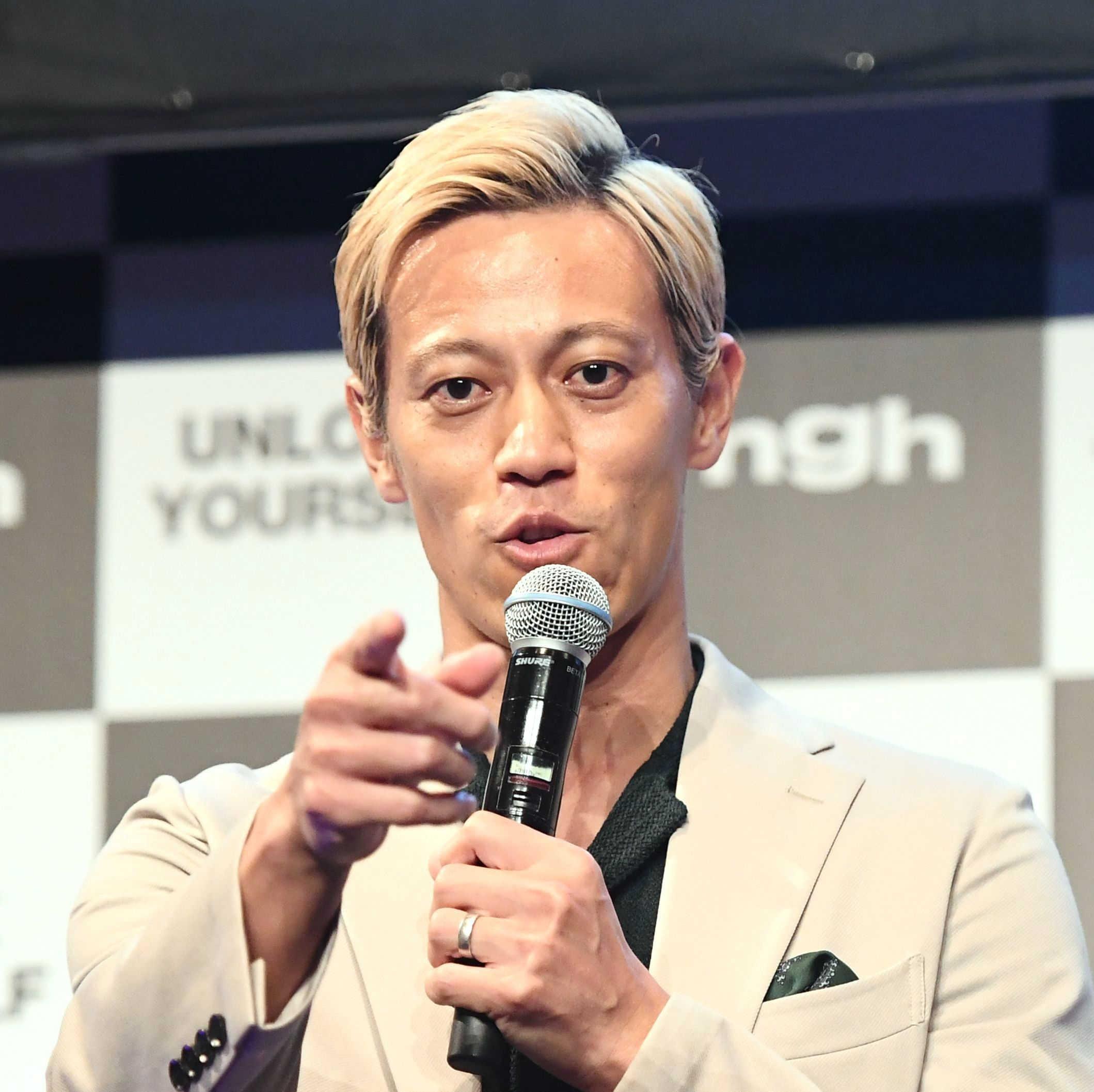 本田圭佑「邪道をあえて突き進みたい」 スポーツブランド会見海外展開