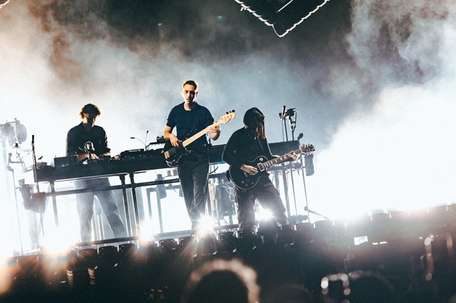 ザ・エックス・エックス、〈FUJI ROCK'26〉のレポート公開 ロミー