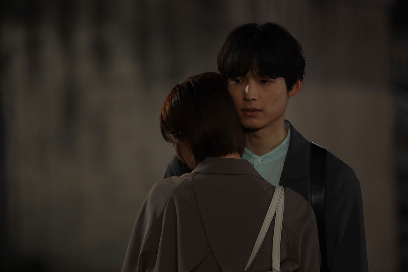 告白－25年目の秘密－』第5話で爽太（松村北斗）と麻里子（岡崎紗絵）が急接近！第6話のあらすじ＆場面写真も公開（THE FIRST TIMES） -  Yahoo!ニュース