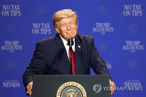 髪の毛がふさふさになったトランプ氏に注目集まる…各種ミームも流行（中央日報日本語版） - Yahoo!ニュース