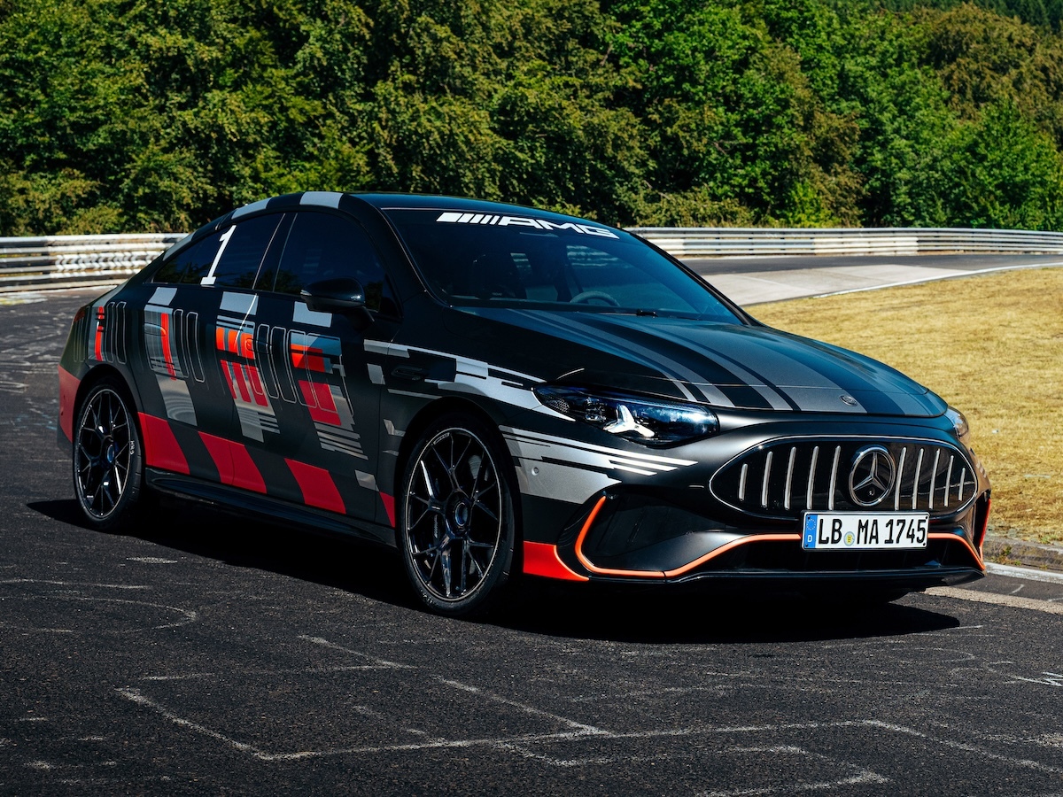 680馬力の「メルセデスAMG CLA 45」が独ニュルブルクリンクで