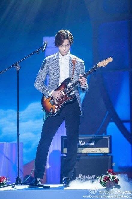 CNBLUE元メンバー 8年ぶりにSNS更新し心境告白 結婚と離婚も