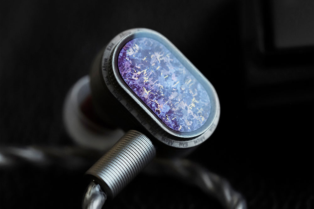 SHANLING、ダイナミック型イヤホン「Moria」。60層チタンコーティング