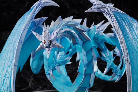 遊戯王カードゲームモンスターフィギュアコレクション」で「氷結界の龍