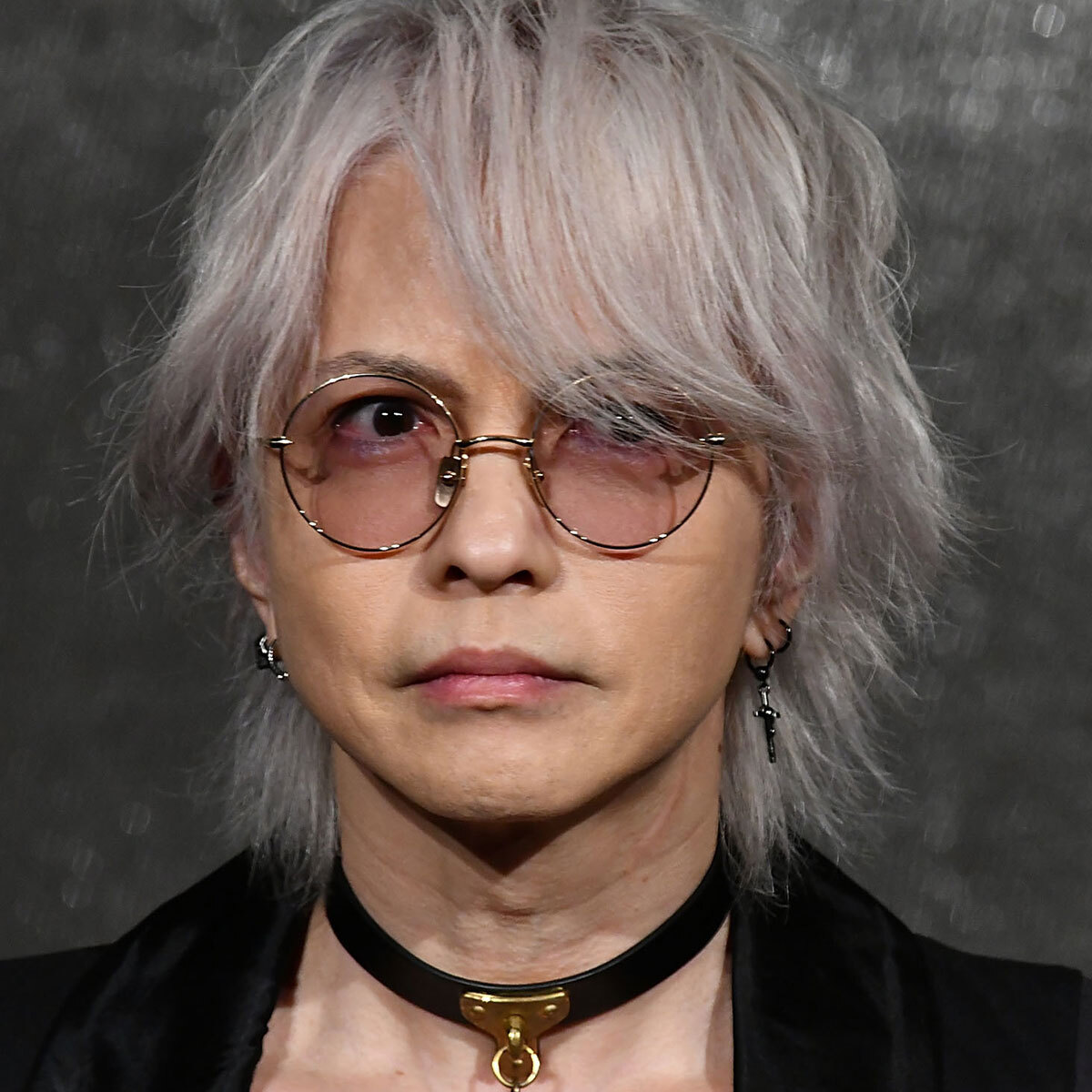 hyde着 JACQUARD TAPERED RIDING PT ラルク ラルク・hyde、夏フェスで「上半身裸」披露も“びっしりタトゥー”…近年