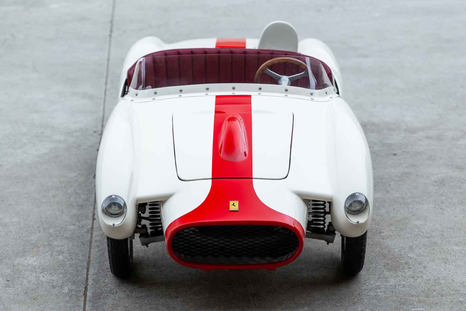 子供用フェラーリが約1193万円！ 1950年代に25台のみ造られた現存6台の