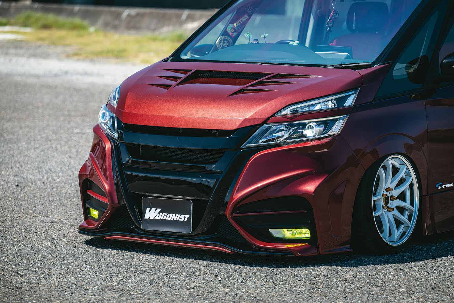 C25 セレナ　ボルドワールド　エアサス　C26 C27にも？　ボルド 前車のC25からボルドワールド製エアサスを移植！ 超低空スタイルを極め