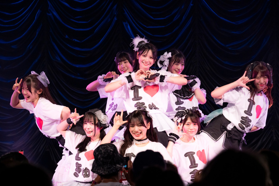 王道アイドル・きゅ～くる、新メンバー加えた8人の新体制をライブで