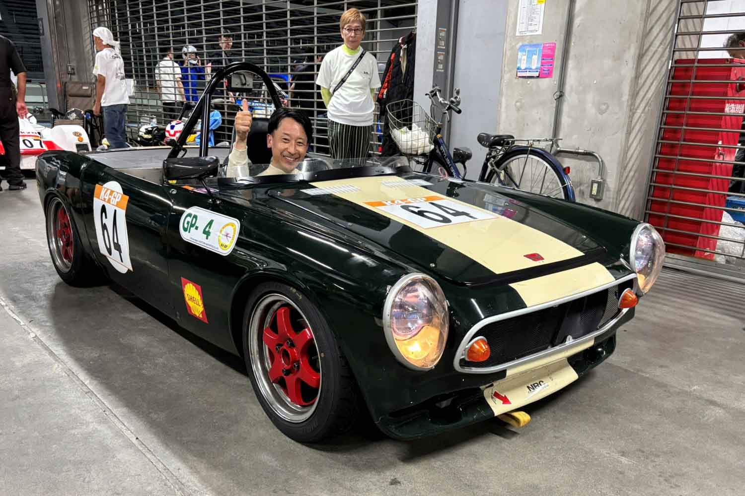 日産ザウルスJr.がポルシェ936に！ K4GPを走る本格レプリカマシン